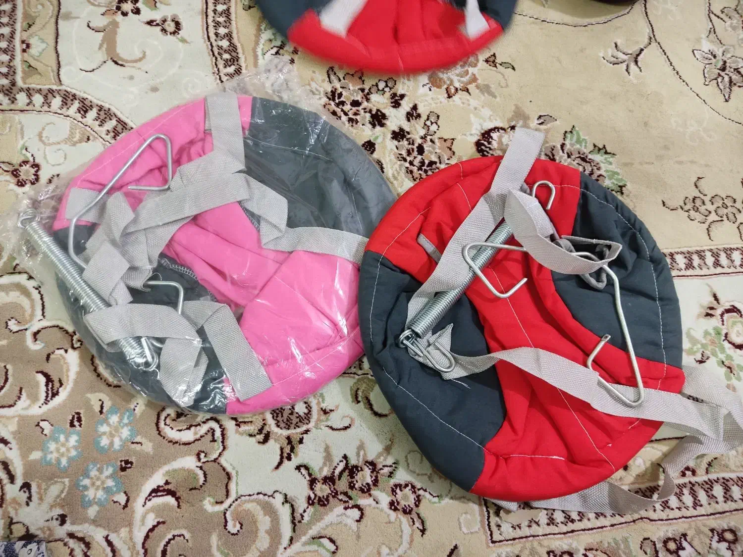 تاب سقفی و تاب شورتی کودک|اسباب‌‌بازی|قم, قلعه یزدیها|دیوار