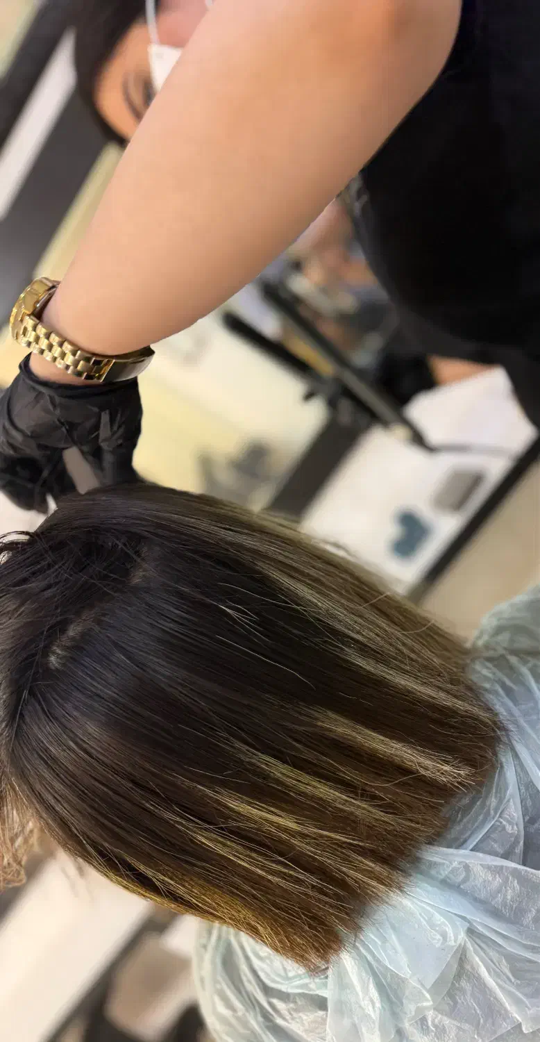 یک میلیون تخفیف برای احیا و کراتین موهاتون|خدمات آرایشگری و زیبایی|لاهیجان, قیام|دیوار