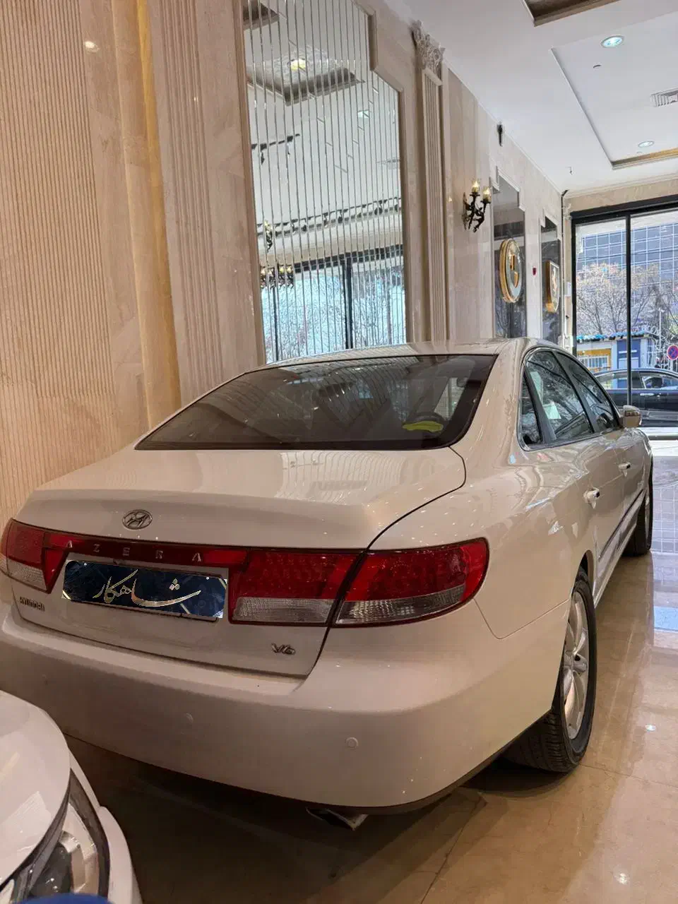 آزرا ۲۰۰۷|خودرو سواری و وانت|مشهد, امام رضا (ع)|دیوار