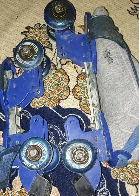 کفش اسکیت اصلی|دوچرخه، اسکیت، اسکوتر|کرمانشاه, |دیوار