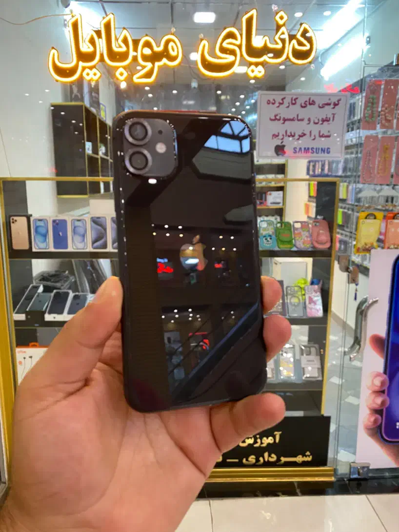 iPhone 11 normal|موبایل|زنجان, |دیوار
