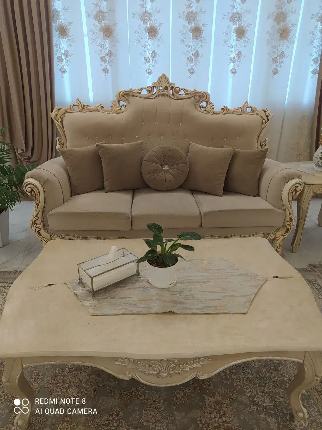 مبل کلاسیک|مبلمان خانگی و میز عسلی|رشت, گلسار|دیوار