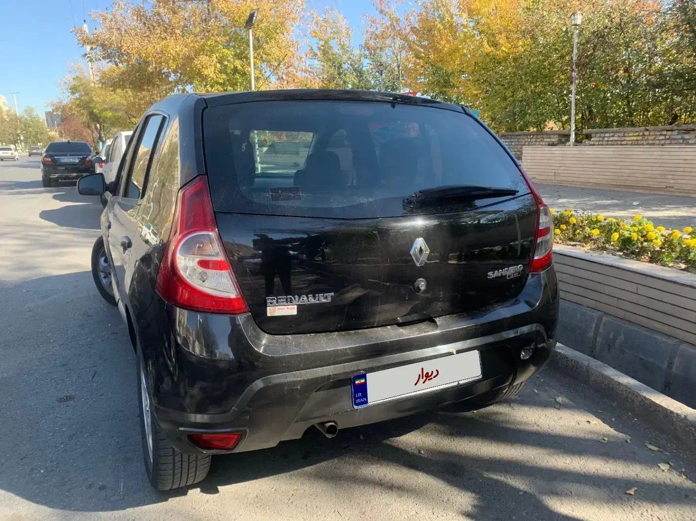 ساندرو|خودرو سواری و وانت|اردبیل, |دیوار