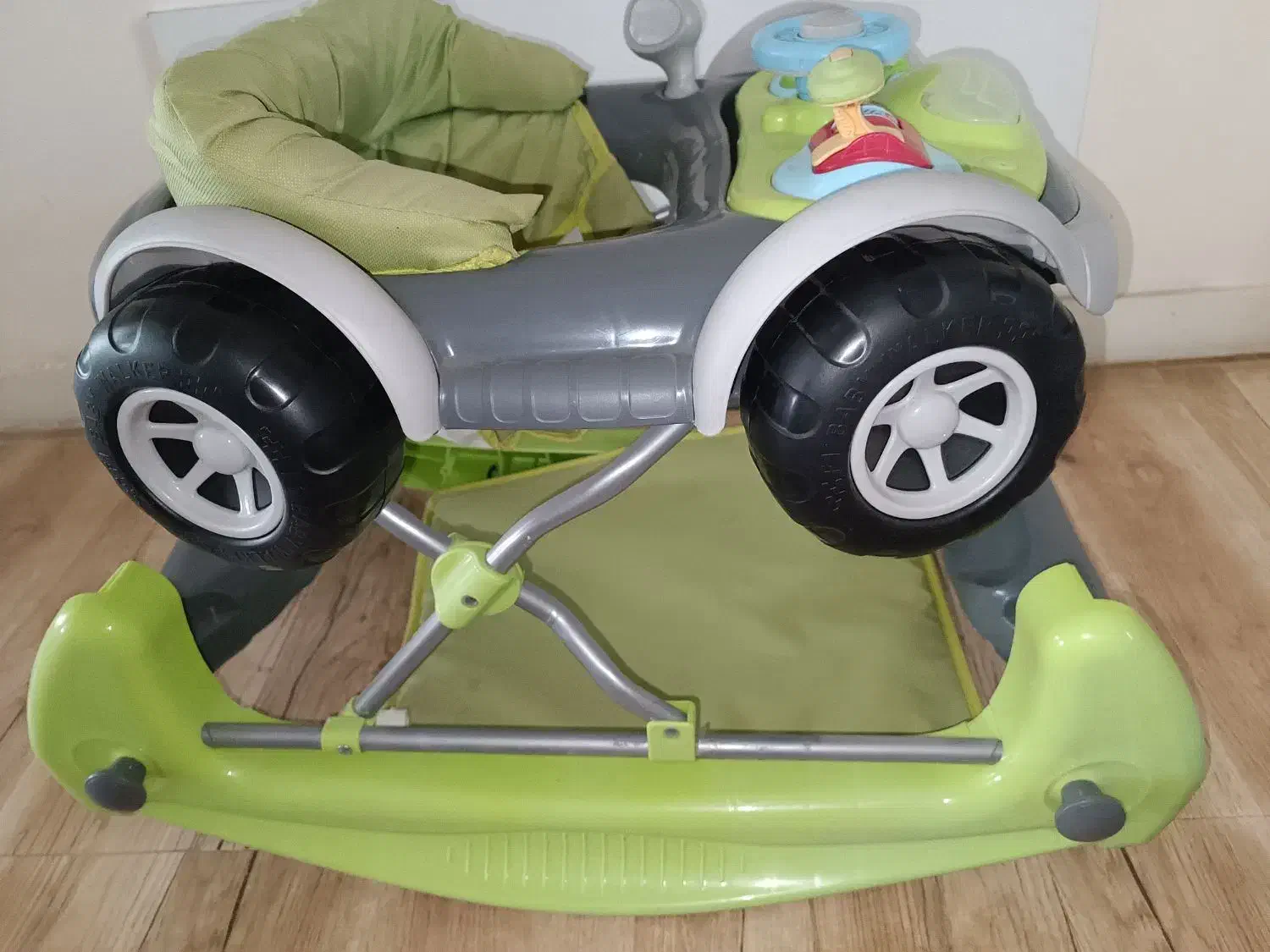 روروک کودک،واکر شو ،نی نی لای لای شو|کالسکه و لوازم جانبی|همدان, |دیوار