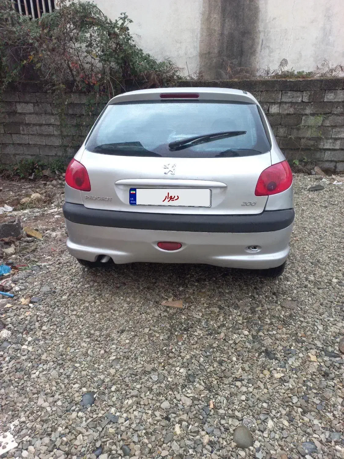 پژو ۲۰۶ نقره ای خانگی|خودرو سواری و وانت|رامسر, |دیوار