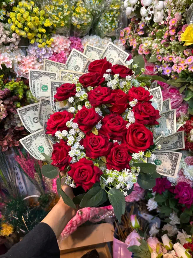 دسته گل ، باکس گل|گل مصنوعی|شیراز, زند|دیوار