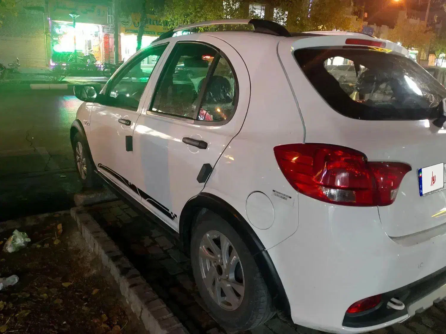 کوییک مدل 1403 GxR سفید مشکی|خودرو سواری و وانت|مشهد, سپاد|دیوار