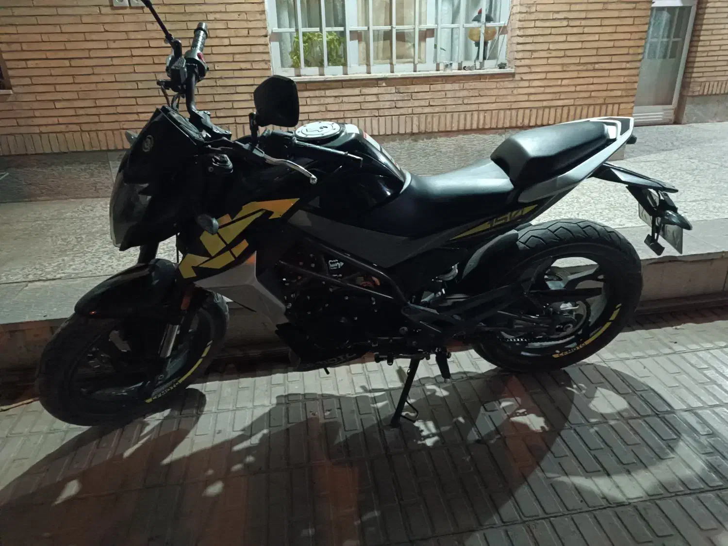 موتور بنلی ۱۵۰|موتورسیکلت|کرمان, |دیوار