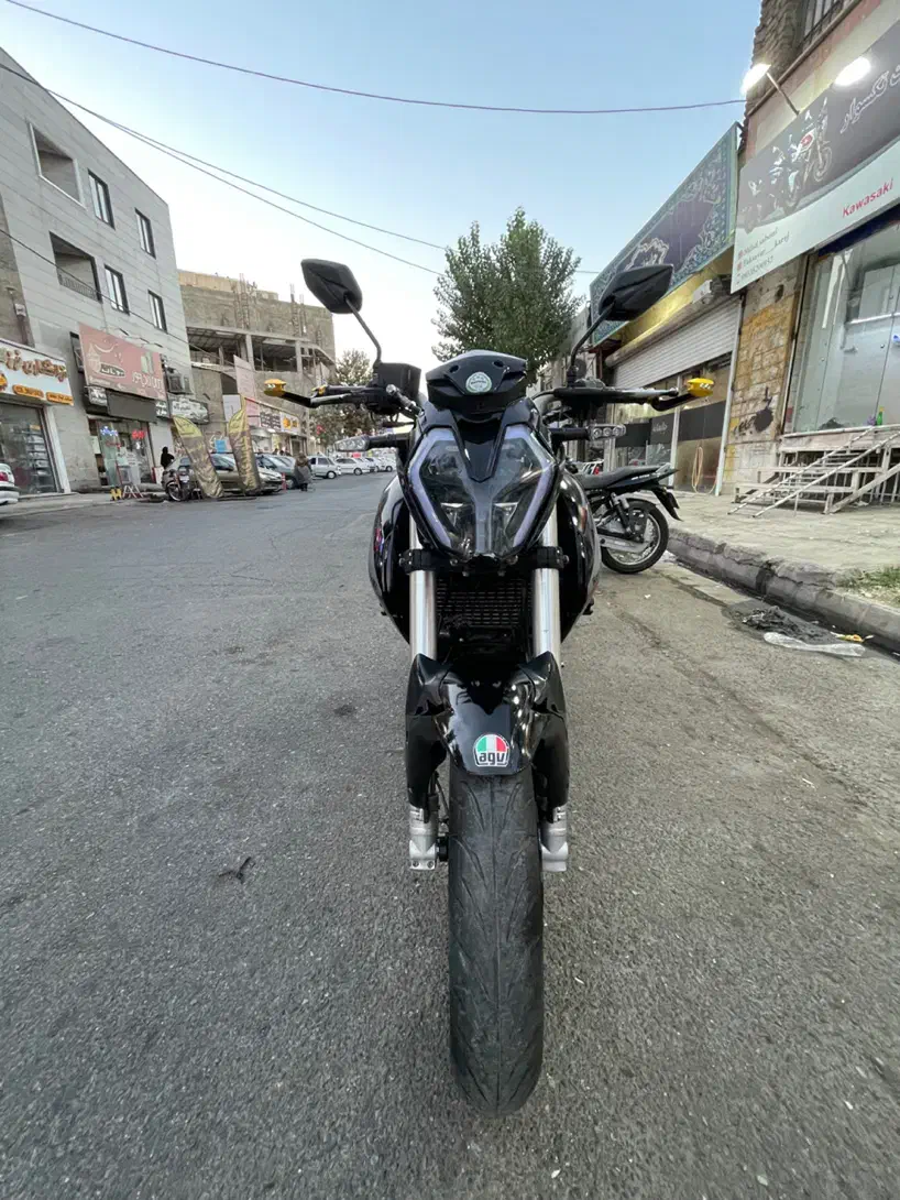 بنلی ۱۸۰s مدل ۱۴۰۱فول اکسسوری|موتورسیکلت|فردیس, فردیس|دیوار