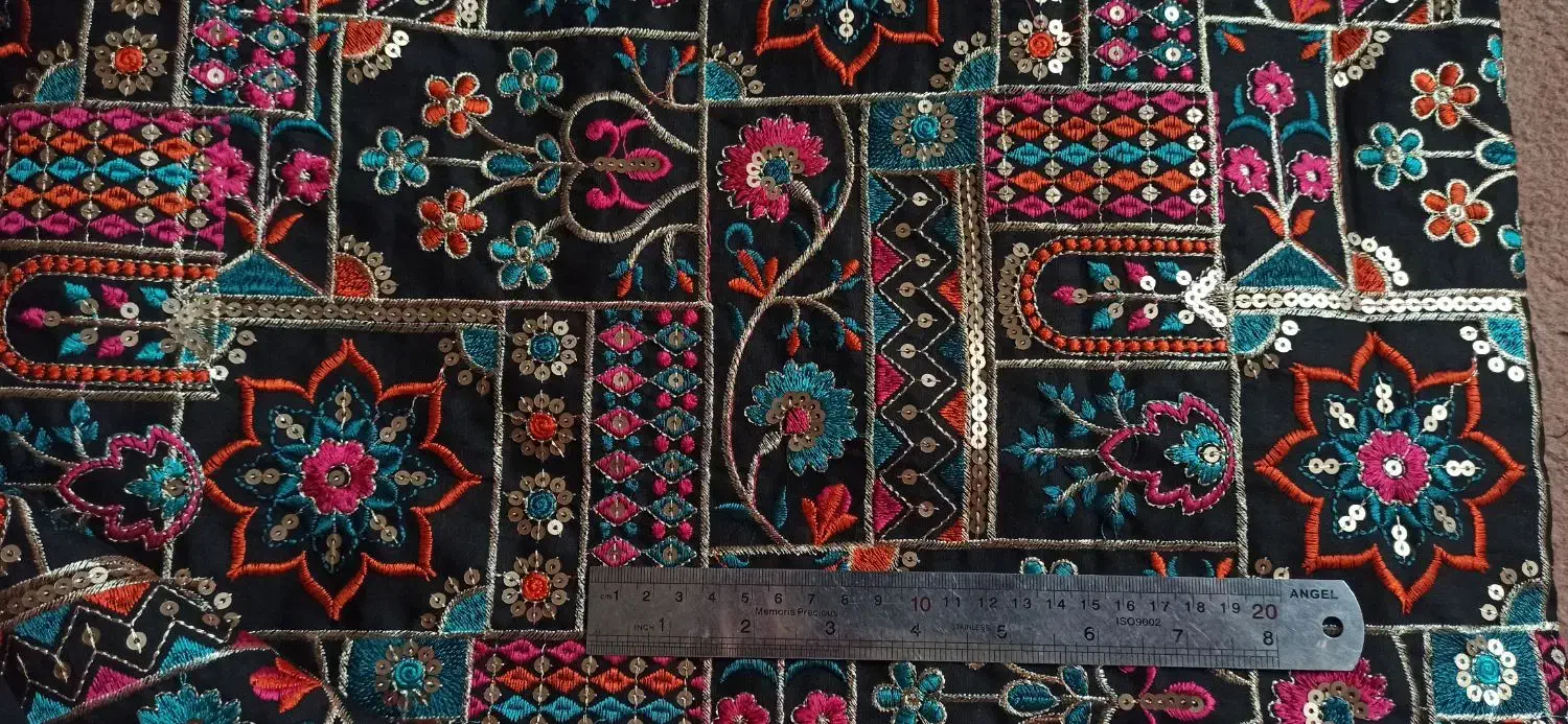 پارچه سوزندوزی|لوازم خیاطی و بافتنی|قم, بنیاد|دیوار