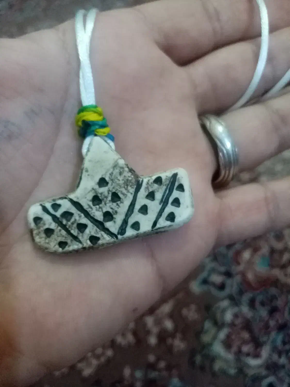 عطف کیفی کهنه و یک جفت مهره عطف|جواهرات|بندرعباس, |دیوار