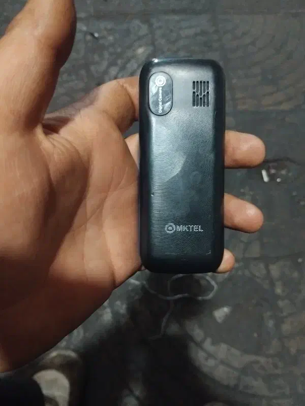 گوشی ساده  سالم|موبایل|مشهد, توس (بلوار توس)|دیوار