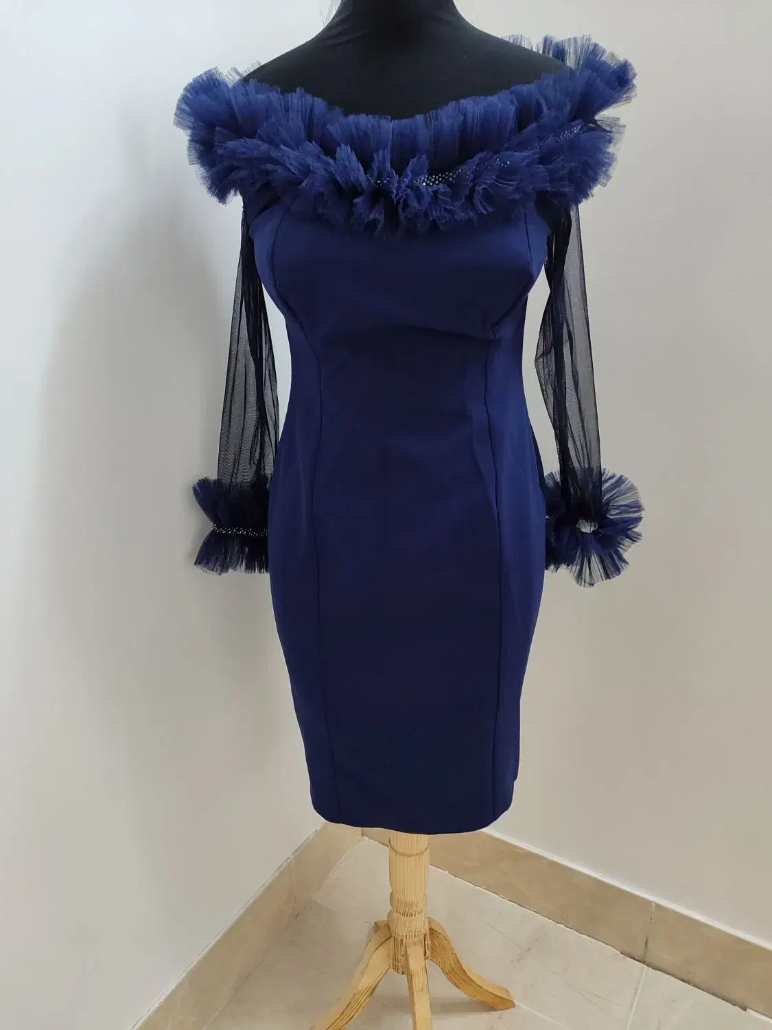 لباس مجلسی سایز ۴۲ نوی نو|لباس|تربت‌حیدریه, پیشکوه|دیوار