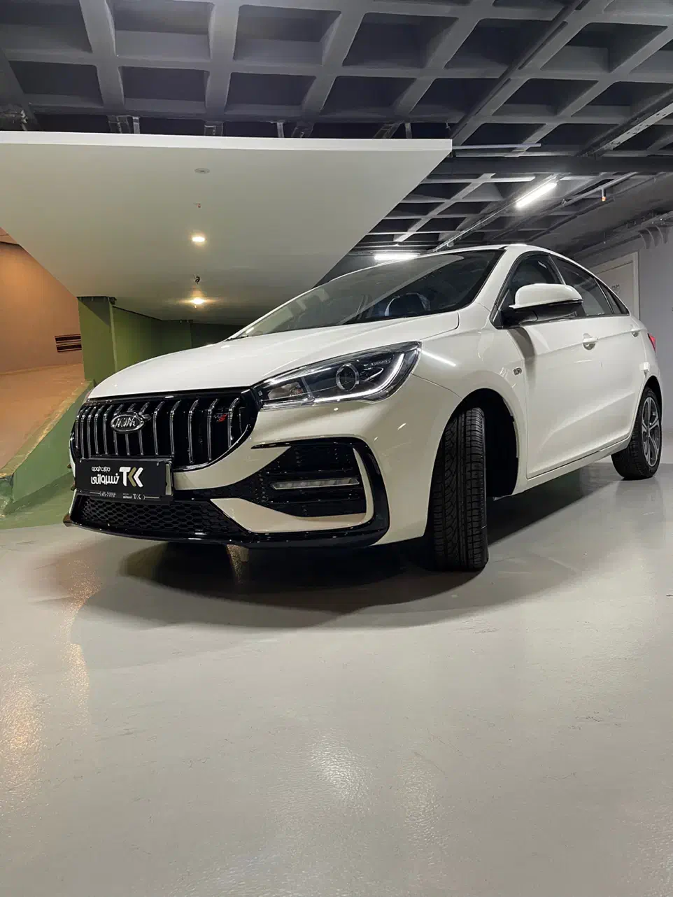 تحارت خودروی خسروانی//اریزو ۵ fl|خودرو سواری و وانت|تهران, حکمت|دیوار