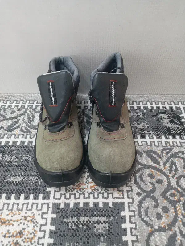 کفش ایمنی کاوه|کیف، کفش، کمربند|سبزوار, هویزه|دیوار