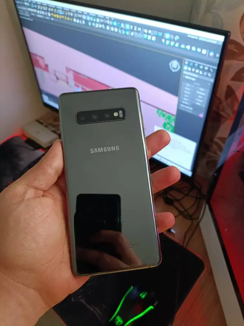 s10 plus در حد|موبایل|کرج, عظیمیه|دیوار