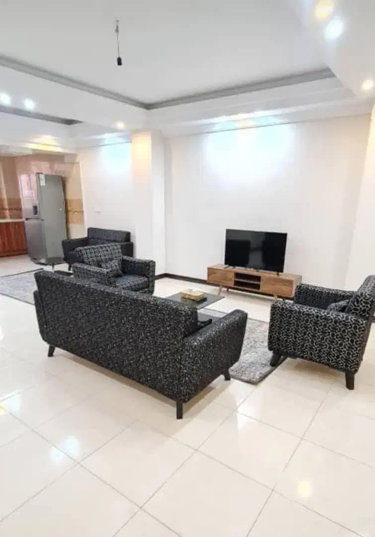 اجاره سوئیت اکباتان . استادمعین|اجارهٔ کوتاه‌مدت آپارتمان و سوئیت|تهران, کوی بیمه|دیوار