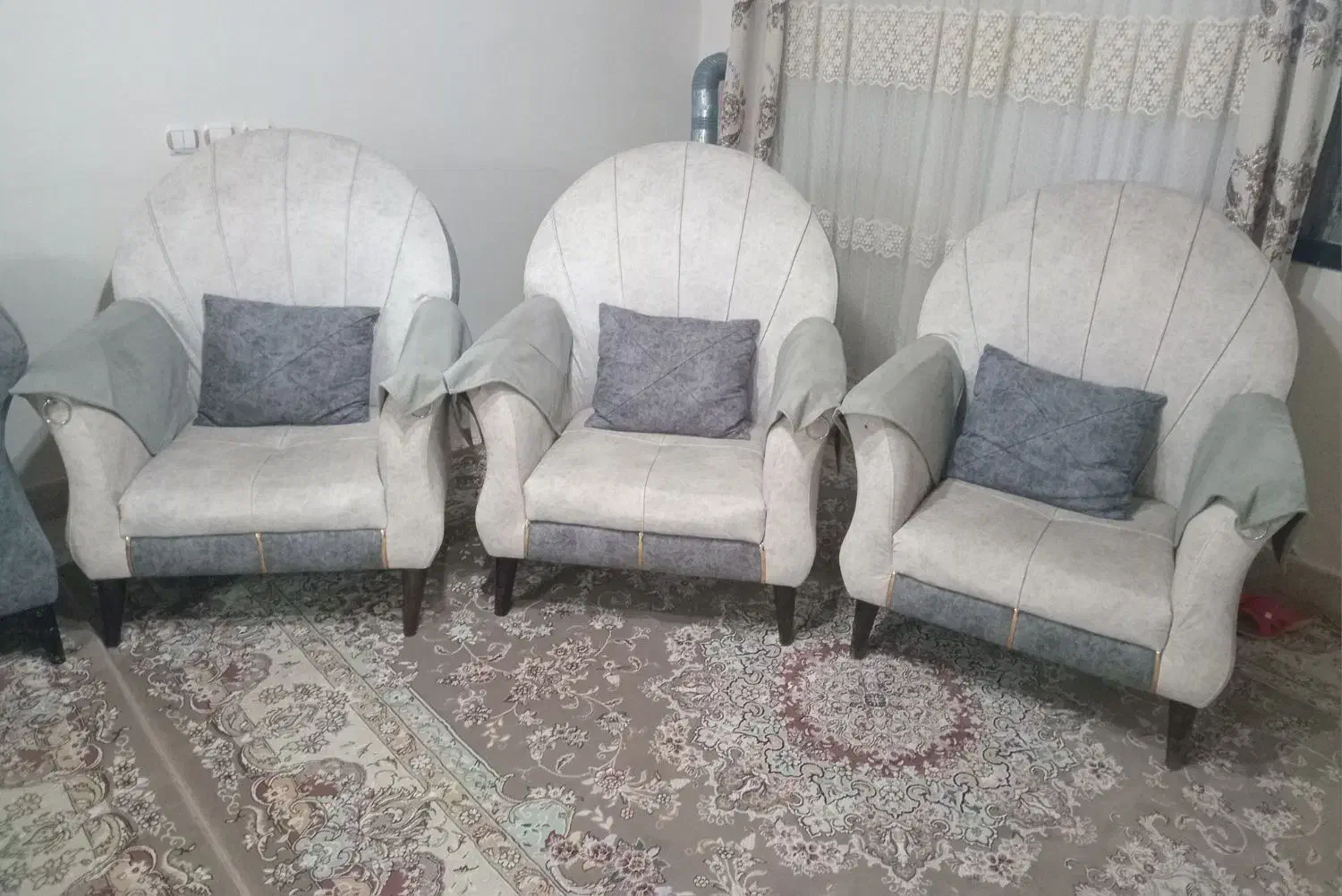 مبل ۹ نفره تمیز درحد نو|مبلمان خانگی و میز عسلی|محمدیه-قزوین, |دیوار