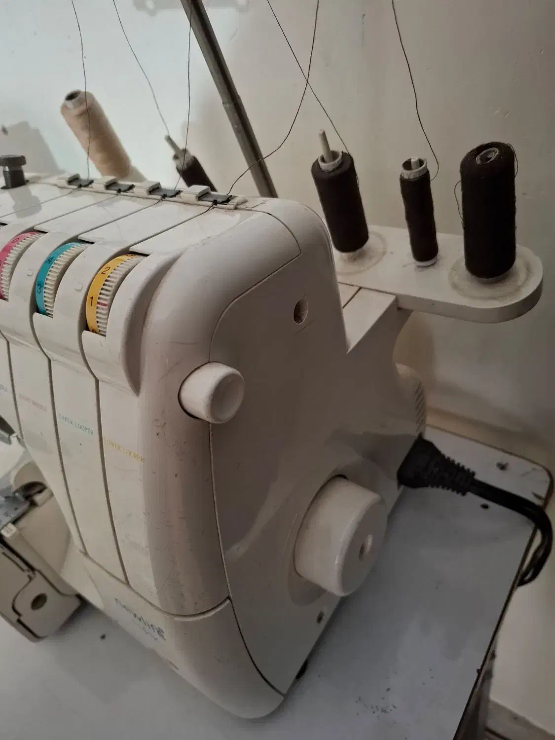 سر دوز نیولایف|چرخ خیاطی و ریسندگی|الشتر, |دیوار