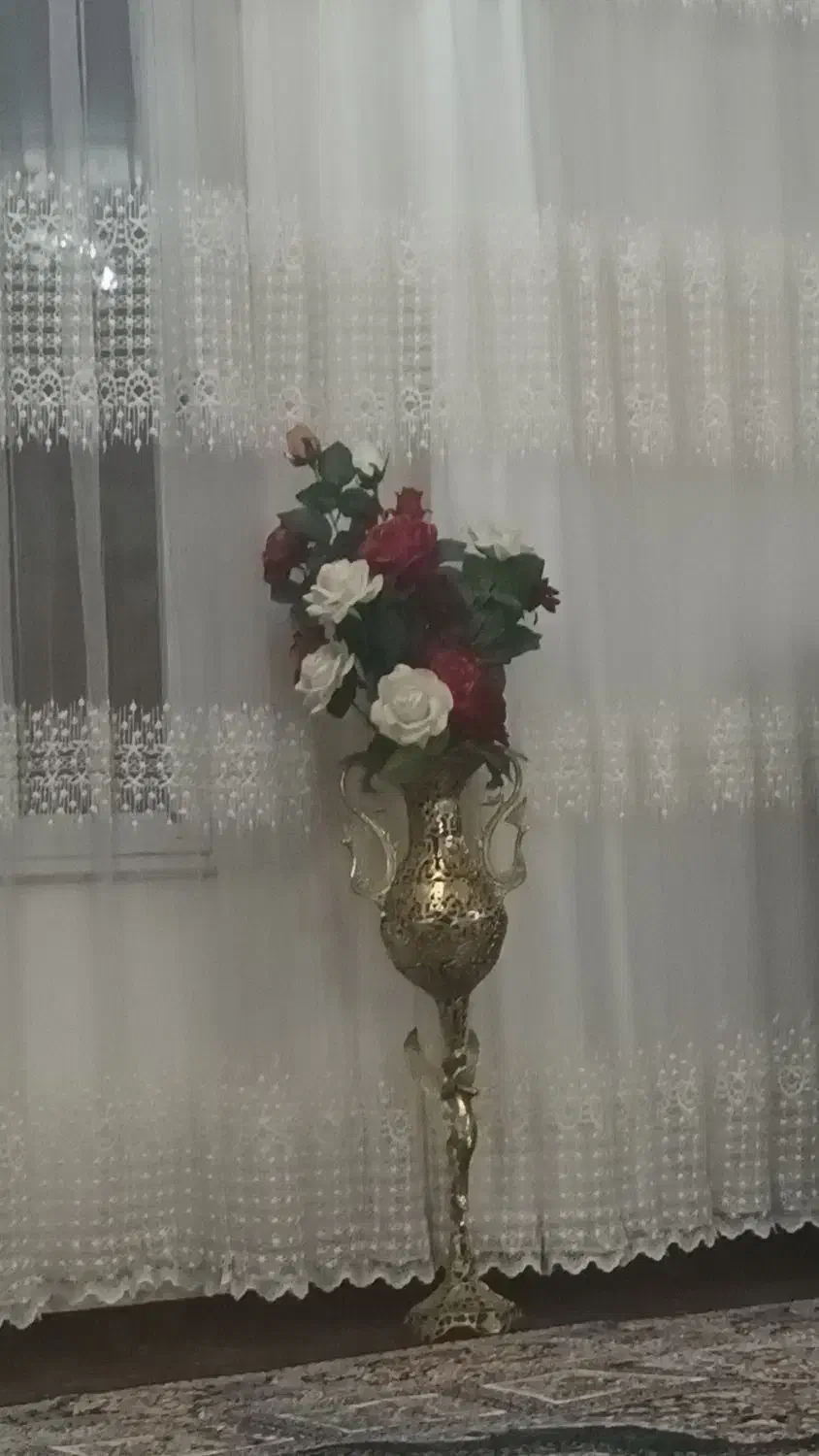 سه شاخه گل|گل مصنوعی|اردبیل, |دیوار