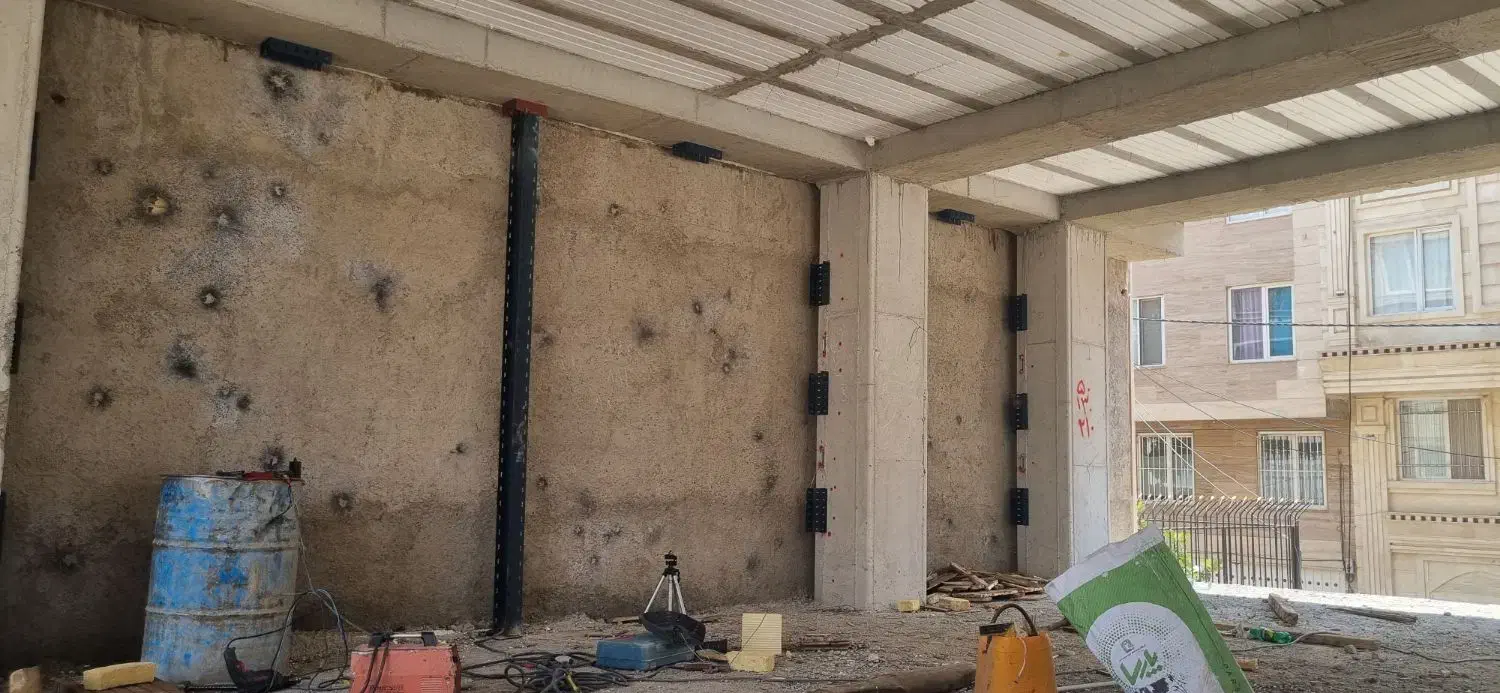 یک کارگر جوشکار میخوام روزی ۷۰۰ میدم|استخدام معماری، عمران و ساختمانی|قزوین, |دیوار