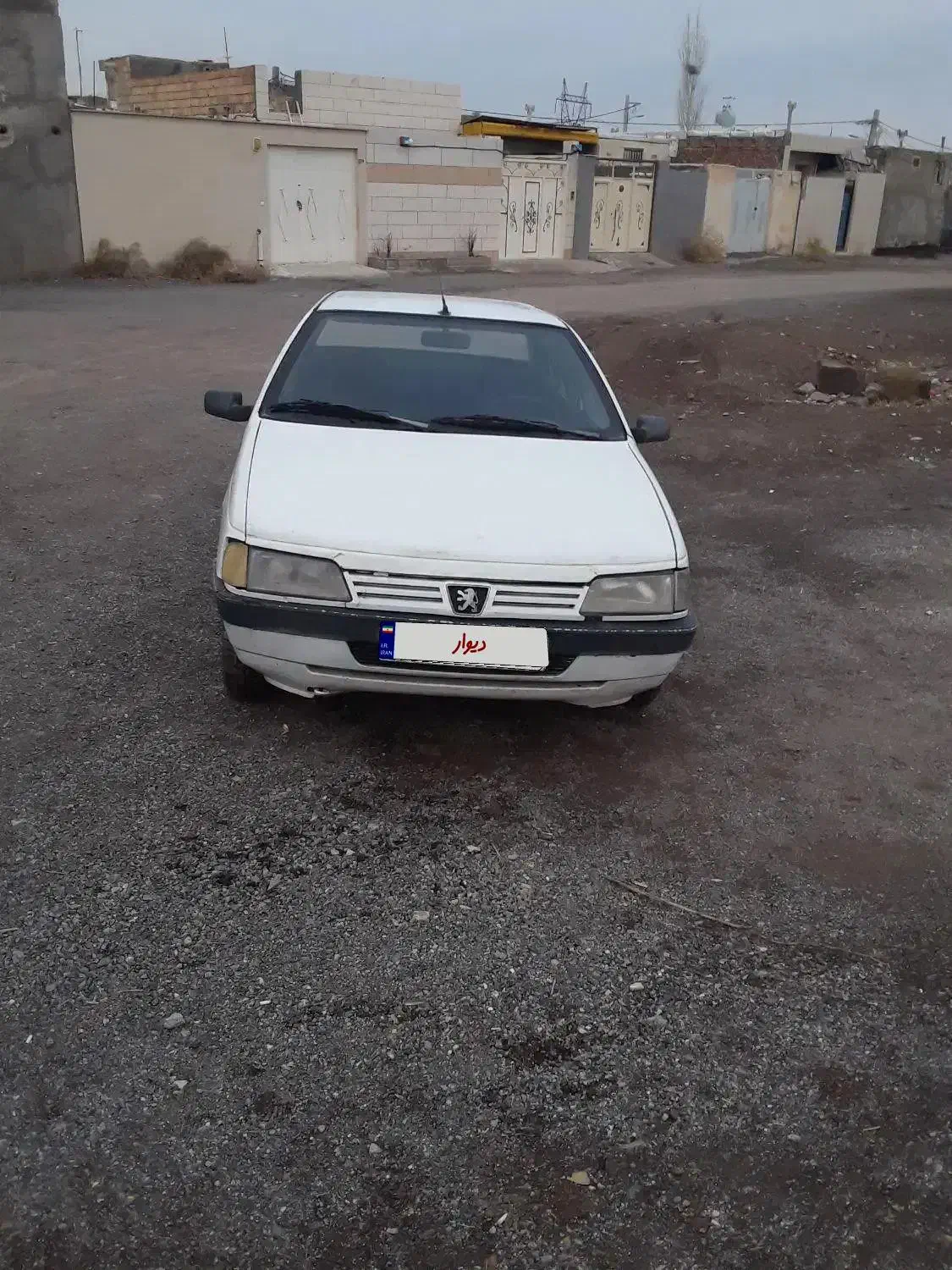 پژوآردی|خودرو کلاسیک|میانه, |دیوار