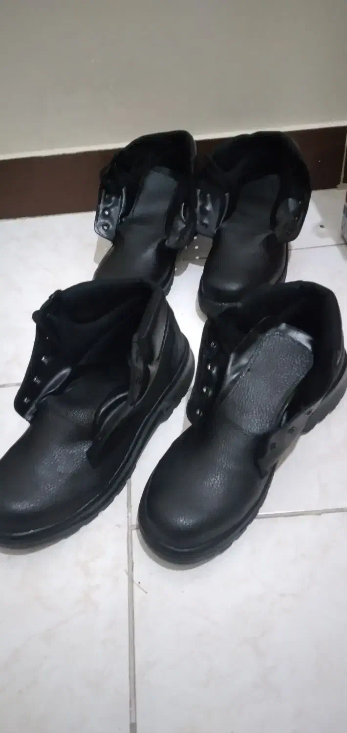 کفش کار|لباس|پاکدشت, پاکدشت (مامازند)|دیوار