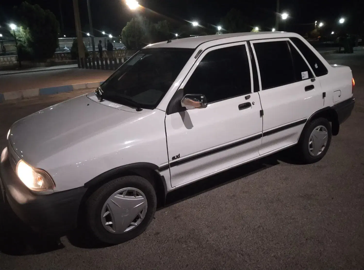 پراید صندوق دار خونگی|خودرو سواری و وانت|آباده, |دیوار