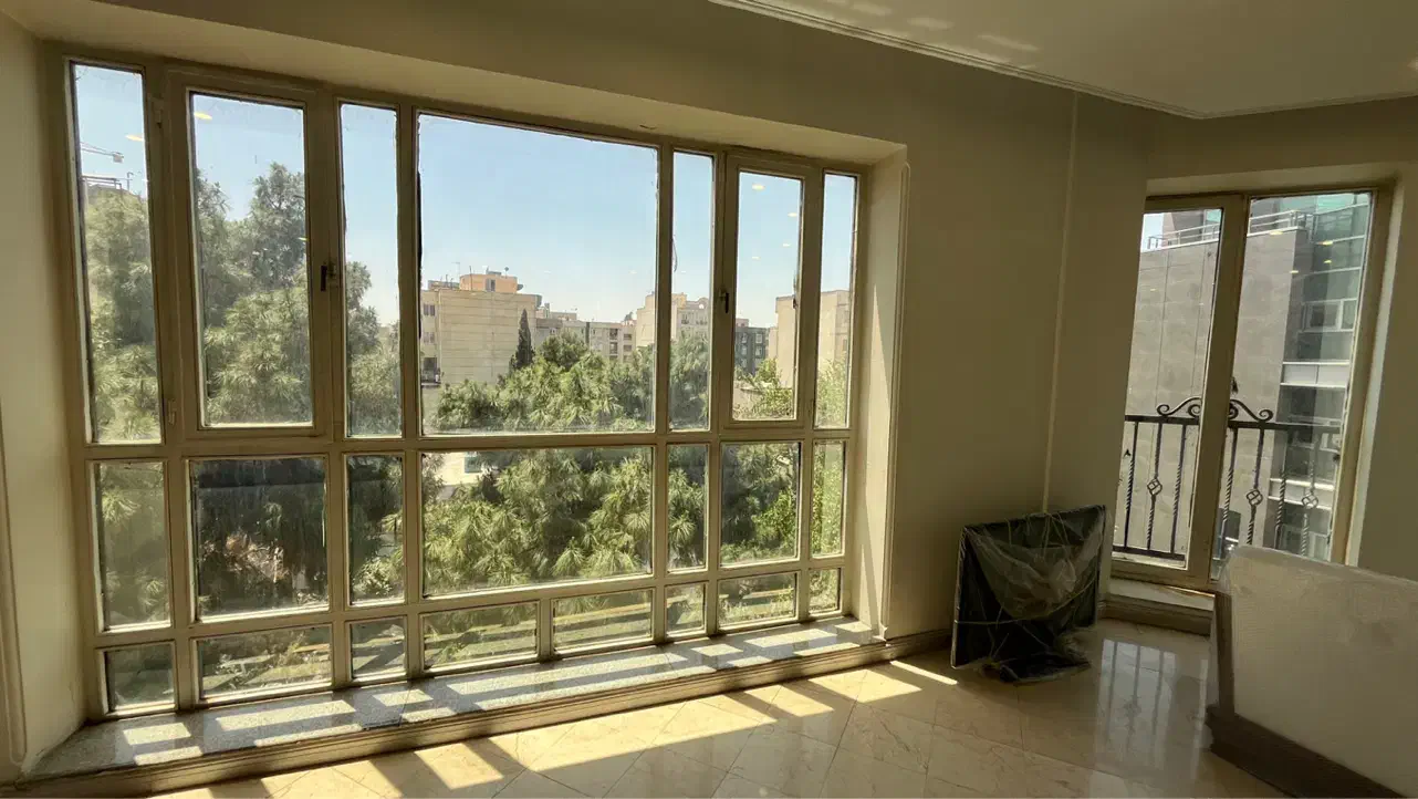 پاسداران اجاره ۲۰۰متر نور جنوب بازسازی بوستان ها|اجارهٔ آپارتمان|تهران, پاسداران|دیوار