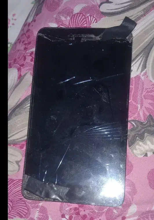 تبلت هوایی|تبلت|دوگنبدان, |دیوار