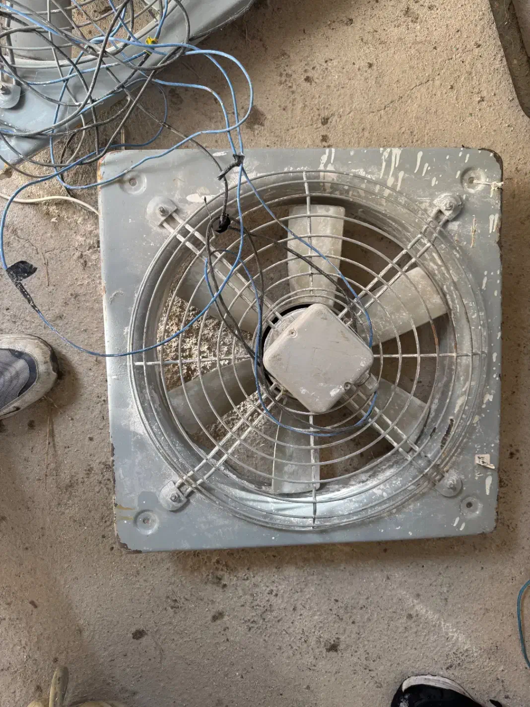 فن کارگاهی|پنکه و تصفیه‌کنندهٔ هوا|تبریز, |دیوار