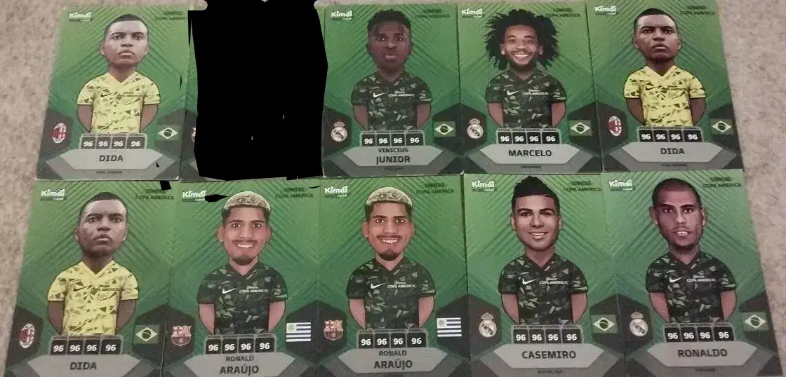 کیمدی|اسباببازی|میانه, |دیوار