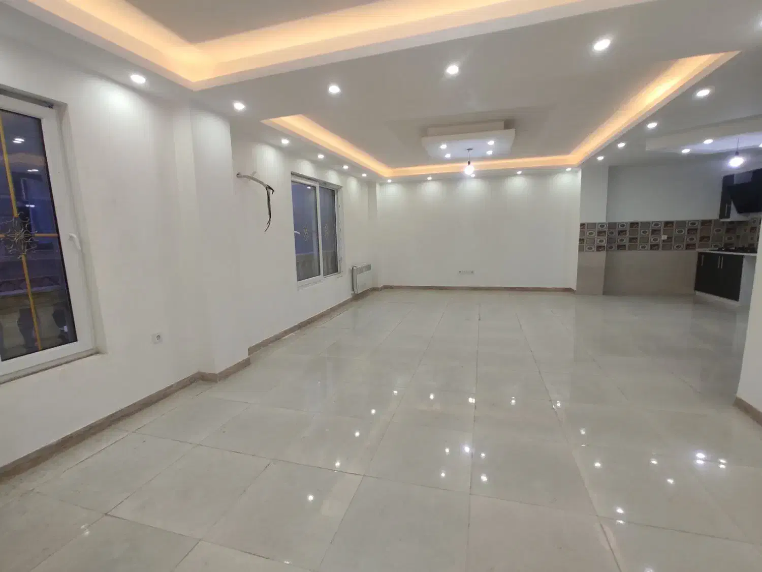 پارک دانشجوحمیدیان آپارتمان سندار تک واحدی120|فروش آپارتمان|رشت, حمیدیان|دیوار