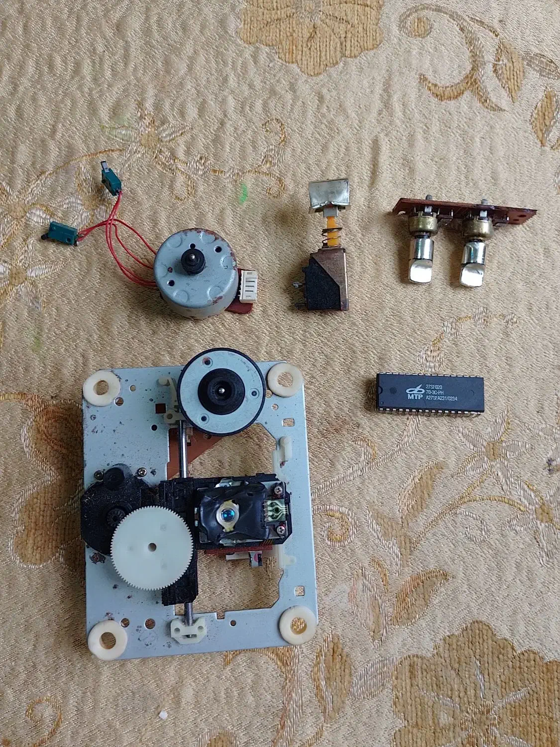 فن cpu و آرمیچر|قطعات و لوازم جانبی رایانه|رشت, رشتیان|دیوار