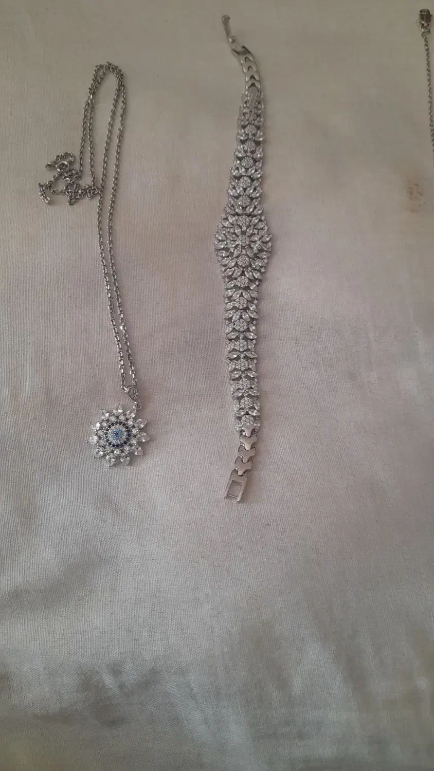 سرویس نقره|جواهرات|کاشان, ۲۲ بهمن|دیوار