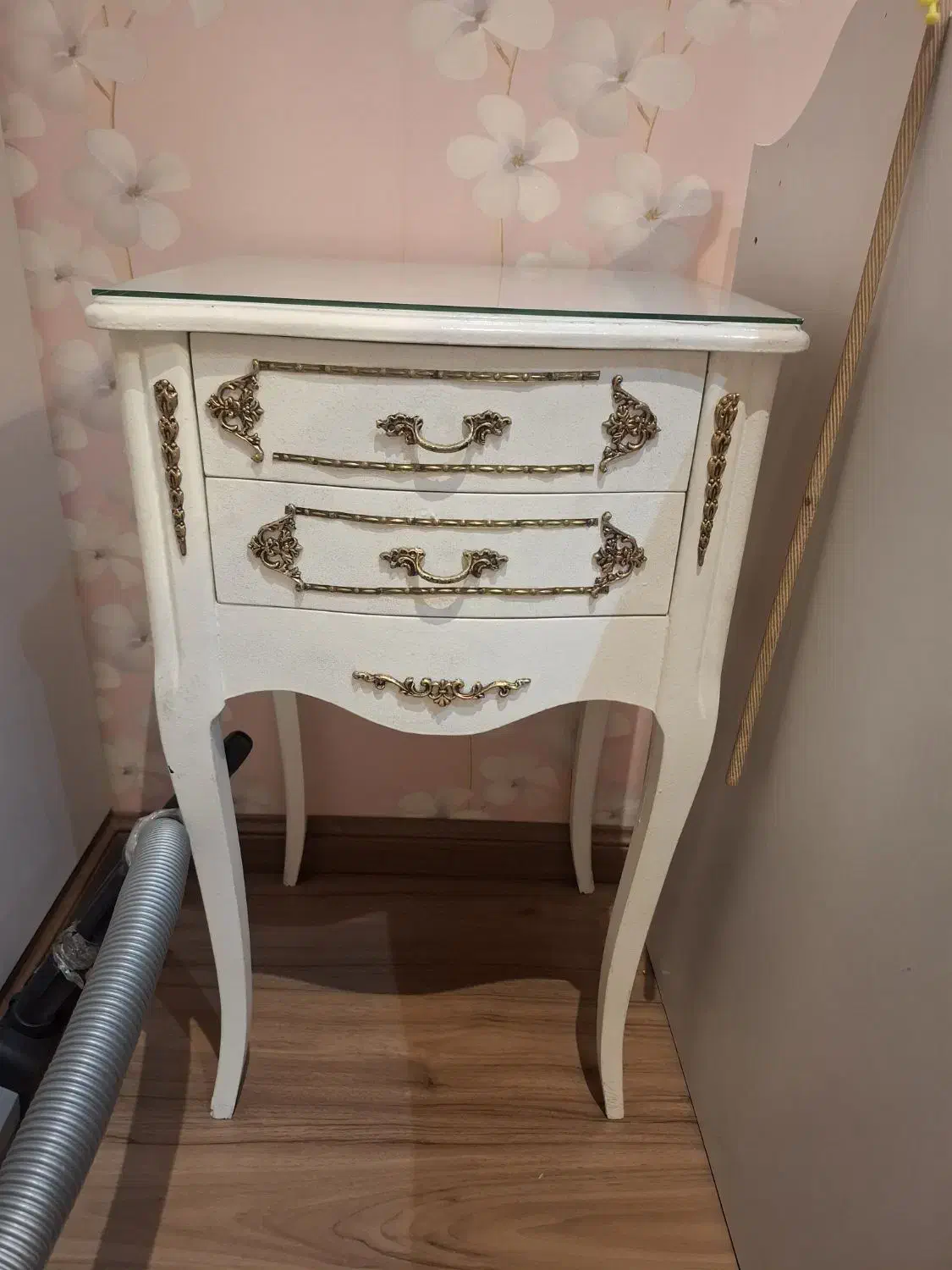 میز تلفن|میز تلفن|تهران, قلهک|دیوار