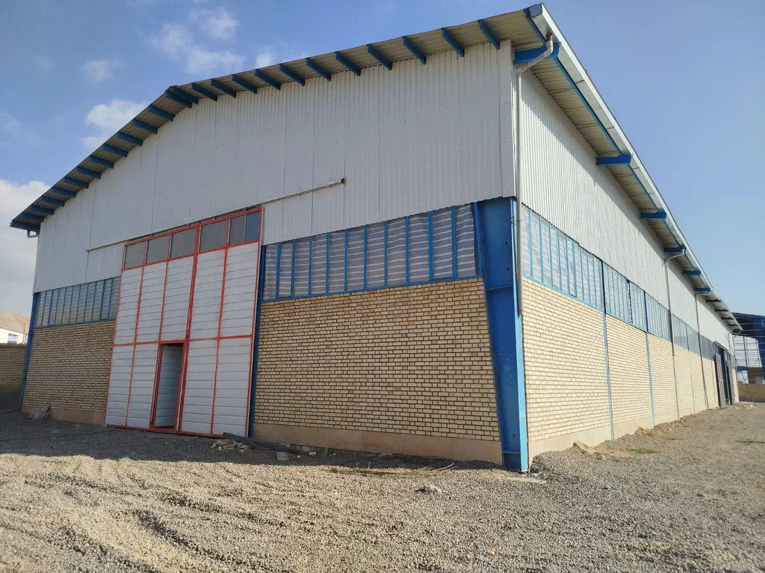 سوله در شهرک صنعتی|فروش دفتر صنعتی، کشاورزی، تجاری|زنجان, |دیوار