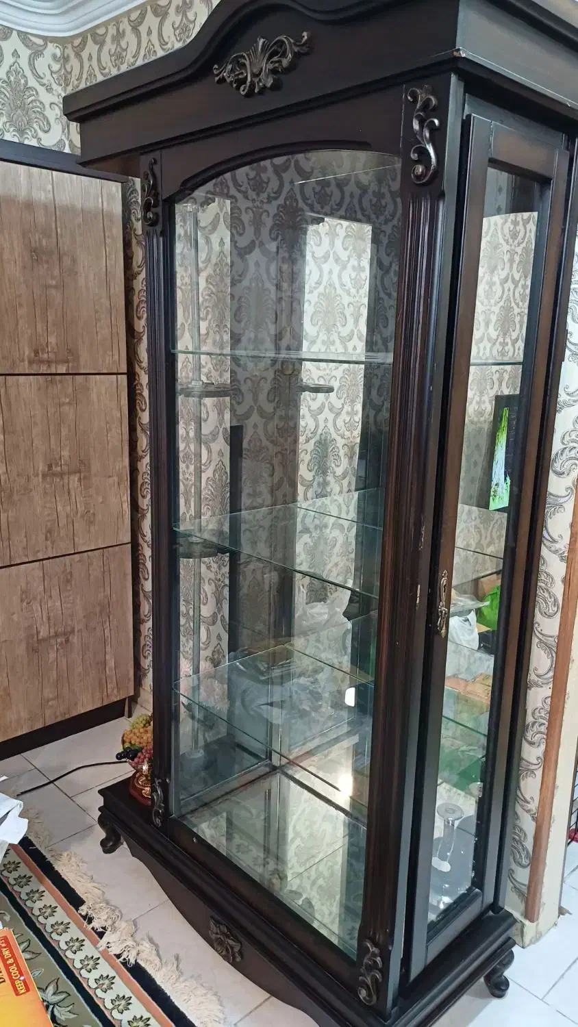 بوفه چوبی هالوژن دار|بوفه، ویترین، کنسول|بندرعباس, |دیوار