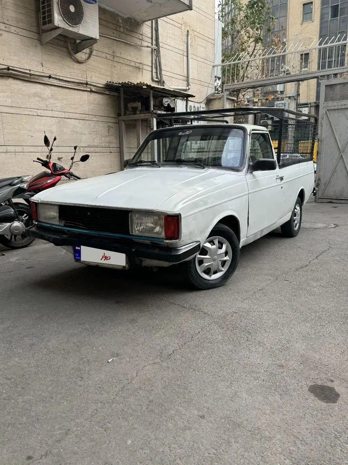 پیکان وانت CNG مدل ۱۳۹۰ بشرط کارشناسی|خودرو سواری و وانت|تهران, فلسطین (میدان انقلاب)|دیوار