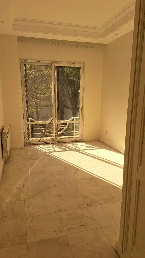 دروس ۲۳۰ متر ۳ خوابه