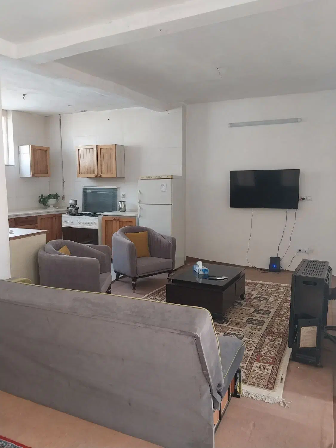 مبله/کلیدی/ نزدیک به نمایشگاه بین المللی|اجارهٔ کوتاه‌مدت آپارتمان و سوئیت|اصفهان, پارک مشتاق|دیوار