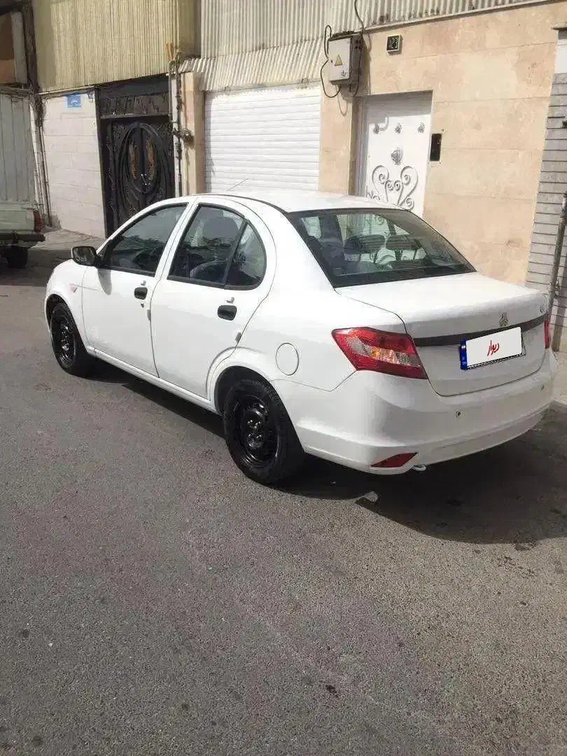 ساینا ۹۸ اتاق تعویض ۱۴۰۱،مشابه صفر بیرنگ|خودرو سواری و وانت|رشت, منظریه|دیوار