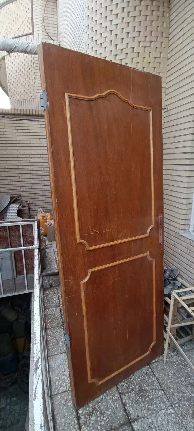 درب چوبی،تانکر،بشکه،فرغون،باربندپیکان|مصالح و تجهیزات ساختمان|زاهدان, |دیوار