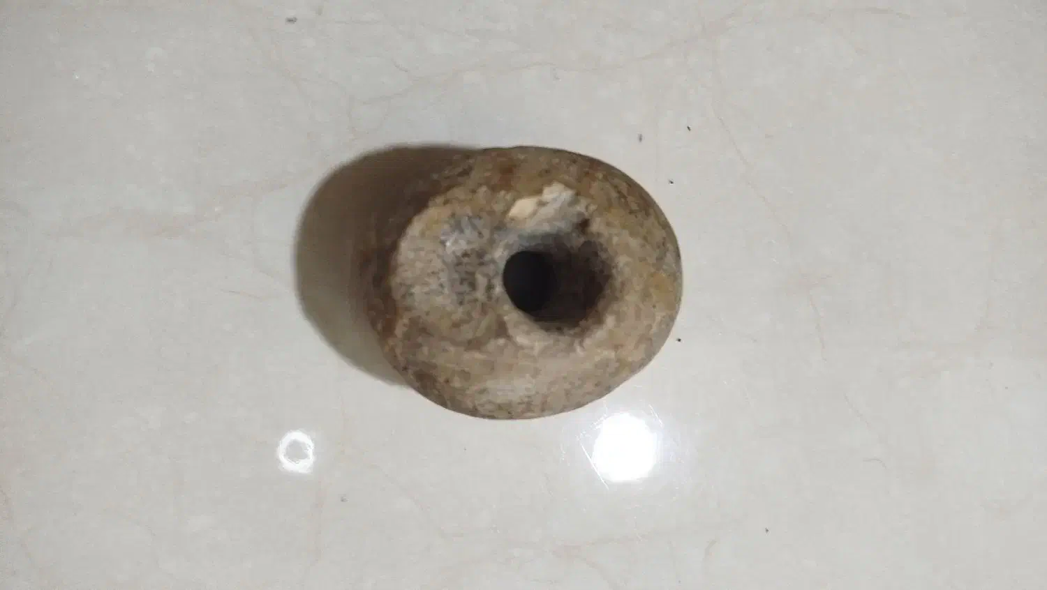 سنگ آسیاب آنتیک کلکسیونی باستانی قدمت دار|کلکسیون اشیاء عتیقه|اسلامشهر, شهرک قائمیه|دیوار