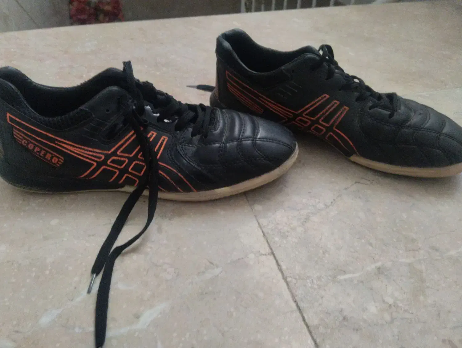 کفش فوتسال|کیف، کفش، کمربند|سبزوار, هویزه|دیوار