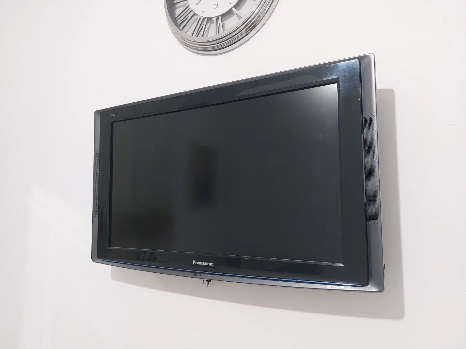 تلوزیون ال سی دی پاناسونیک با دستگاه دیجیتال|تلویزیون و پروژکتور|آستانه اشرفیه, |دیوار