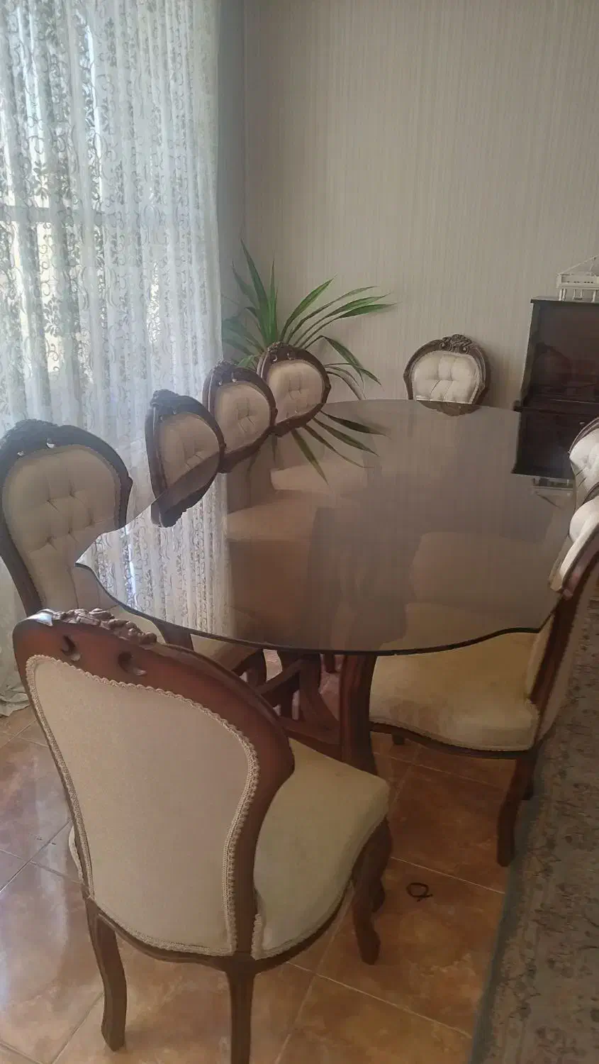 فروش فوری مبلمان و میز نهار خوری9نفره کلاسیک|مبلمان خانگی و میز عسلی|شیراز, ابیوردی|دیوار