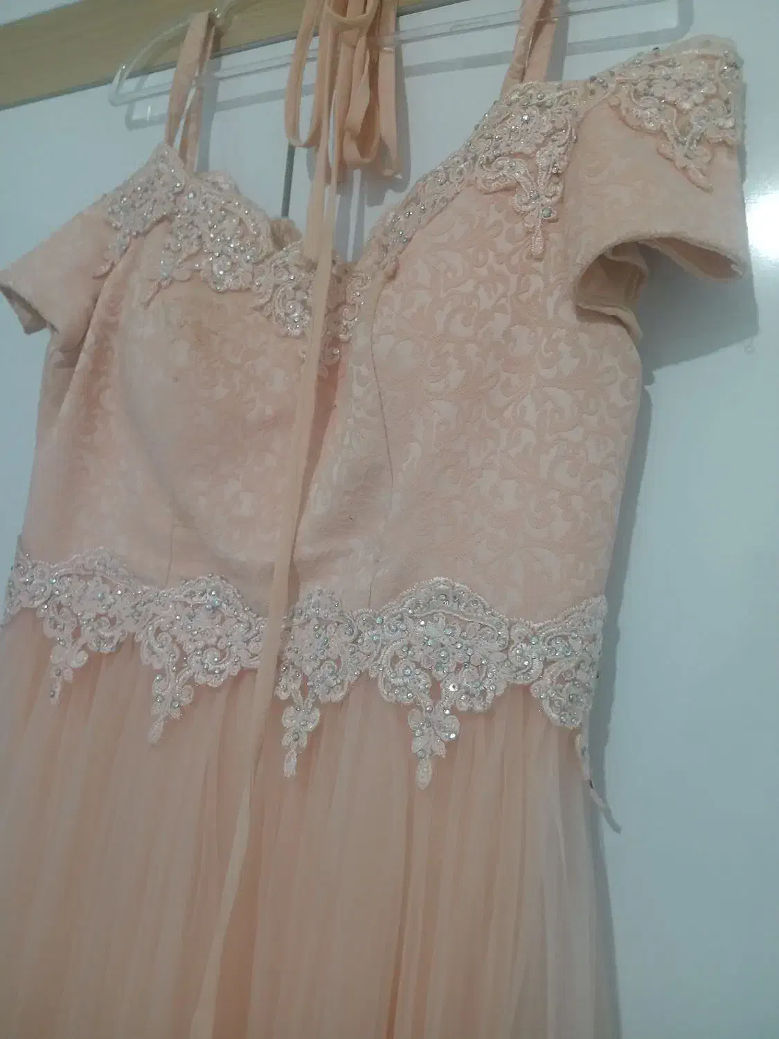 مجلسی|لباس|میانه, |دیوار