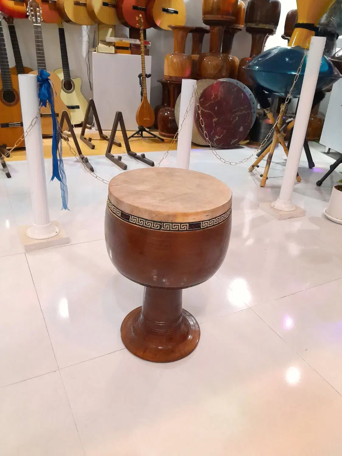 نمایندگی فروش تنبک ترکه ای امینی ۳۹۰۰|سازهای سنتی|شاهین‌شهر, خبرنگار|دیوار