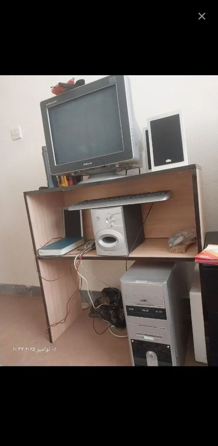 سیستم خانگی تمیز|رایانه رومیزی|شاهین‌شهر, شهرک گلدیس|دیوار